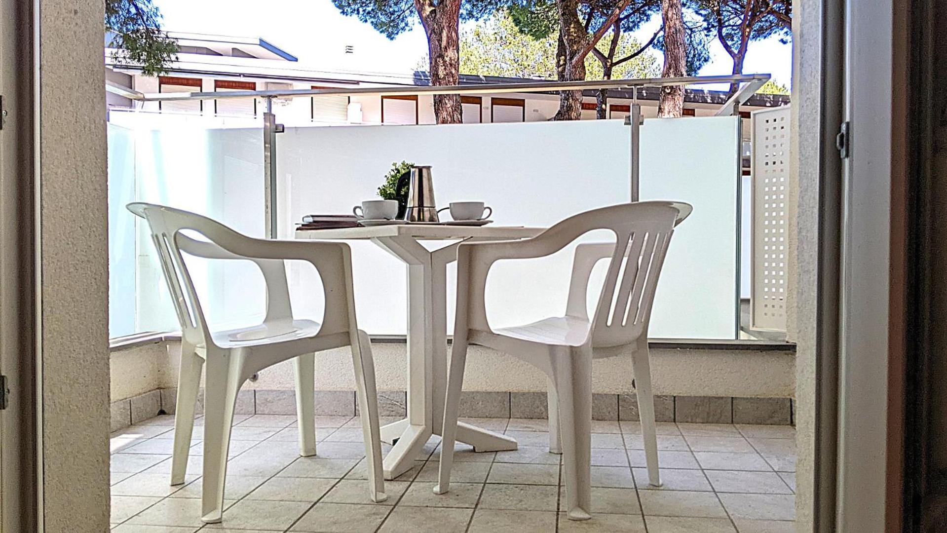 Residenza Rubin Apartment Lignano Sabbiadoro Bagian luar foto