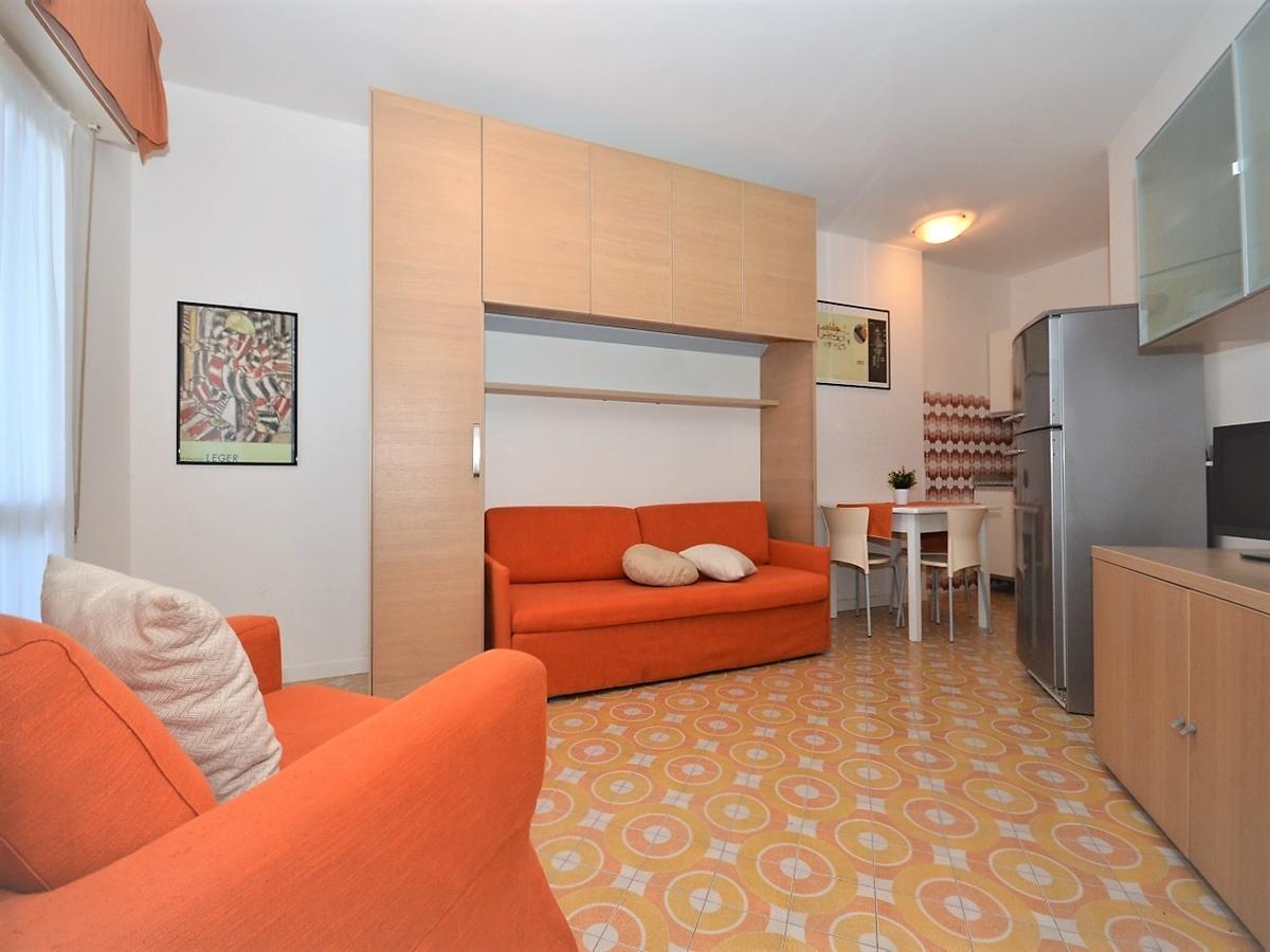 Residenza Rubin Apartment Lignano Sabbiadoro Bagian luar foto