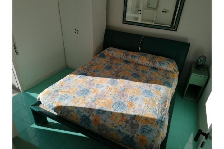 Residenza Rubin Apartment Lignano Sabbiadoro Bagian luar foto